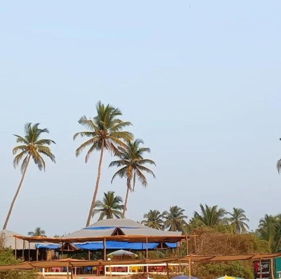 Shantaram Beach Huts 아람볼 외부 사진